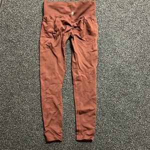 Brown Butt-Scrunch Leggings